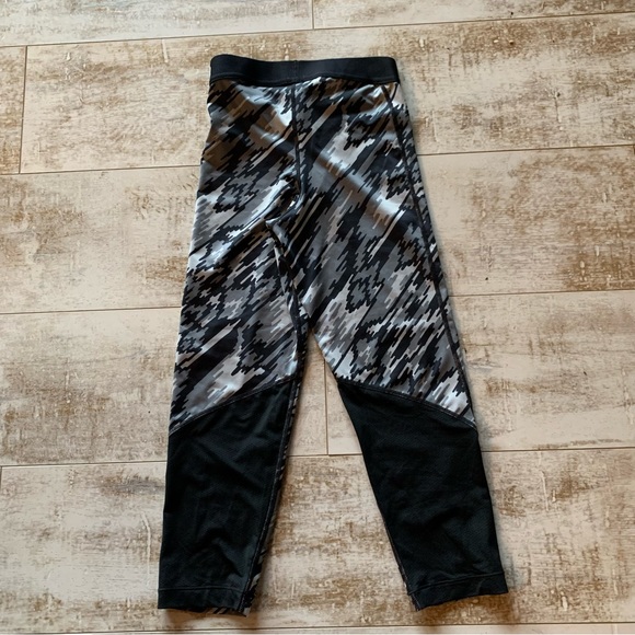 NWT Nike Pro Cool Workout Leggings - Picture 4 of 5